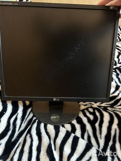 Монитор lg