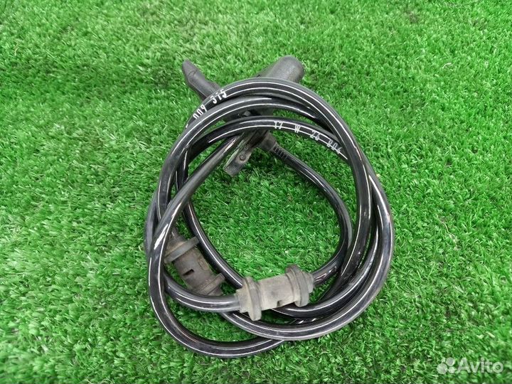 Датчик ABS Mercedes-Benz C-class