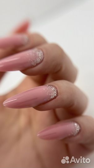 Мастер маникюра