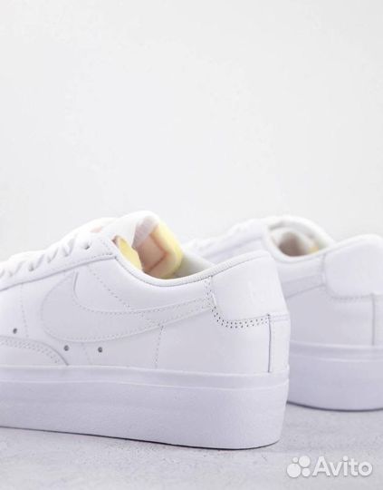 Кожаные кеды на платформе Nike 43 белый
