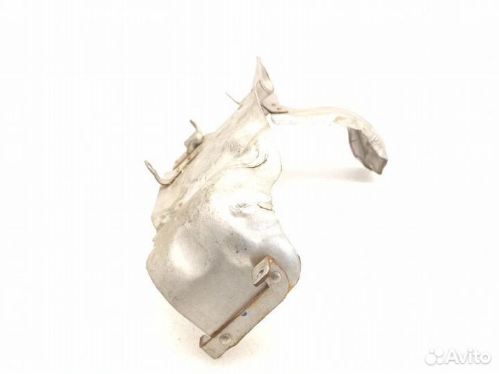 Тепловой экран Mercedes-Benz E-Class W212 1.8 M271