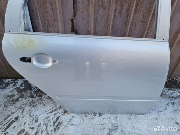Дверь задняя правая LADA Granta седан