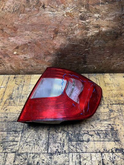 Фонарь задний правый Skoda Superb (2008-2015) M144