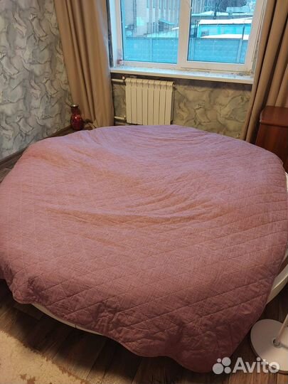 Кровать двухспальная с матрасом бу