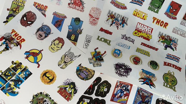 Наклейки Marvel