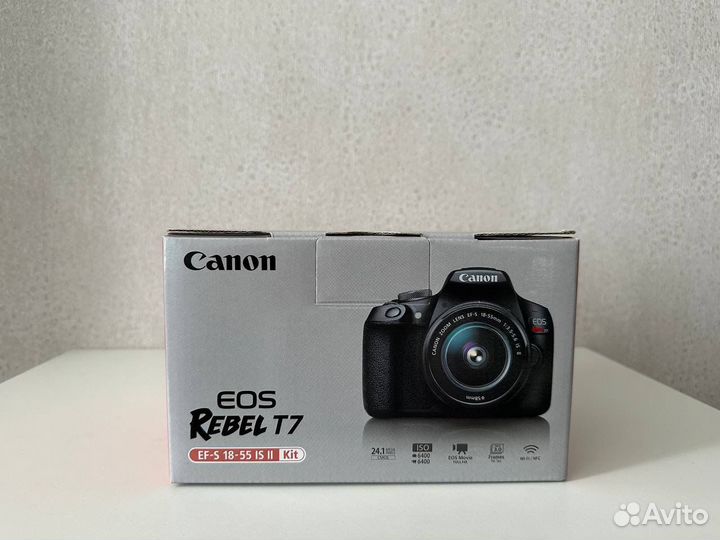 Зеркальный фотоаппарат canon rebel t7