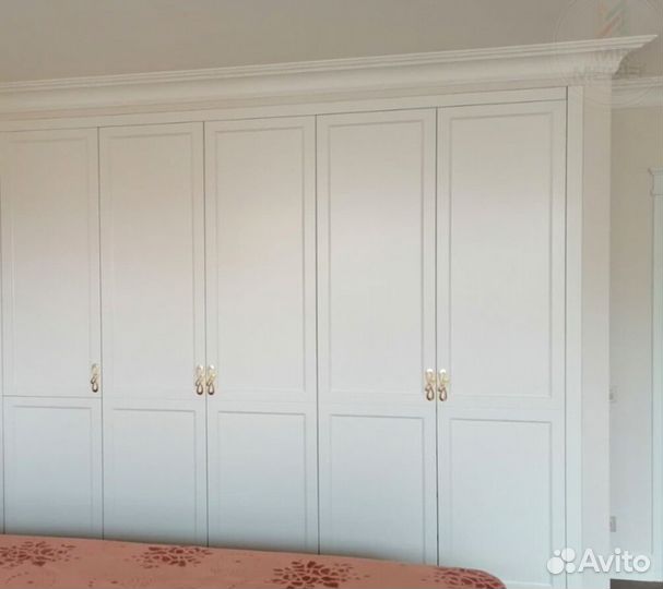 Шкаф зеркальный