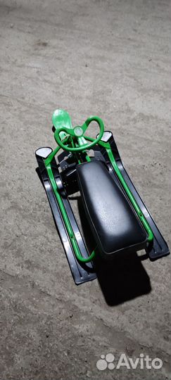 Детский снегокат бу