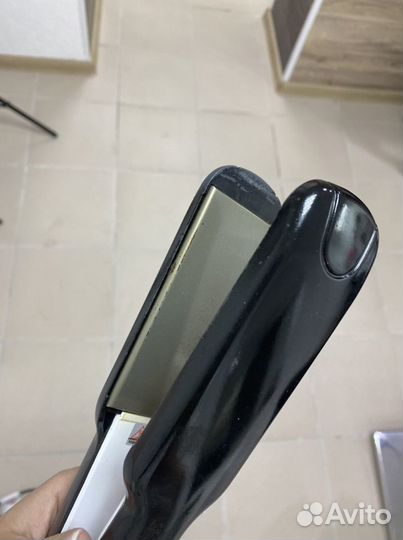 Выпрямитель для волос профессиональный