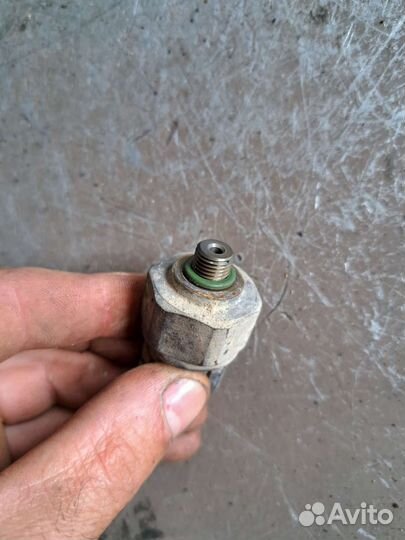 Датчик кондиционера на Mercedes W210