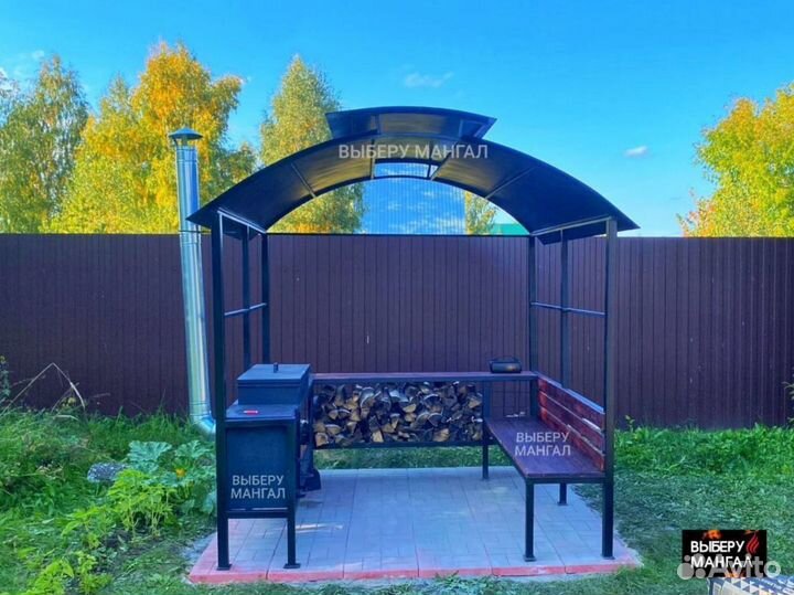 Беседка с мангалом