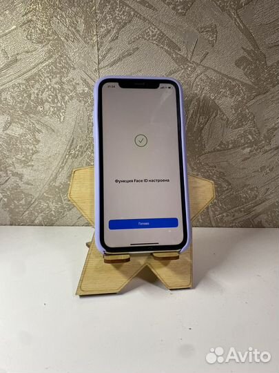 iPhone Xr, 64 ГБ