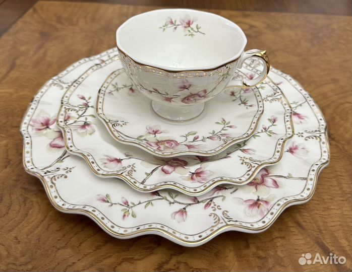 Сервиз Завтрак у Королевы фарфор Цветы