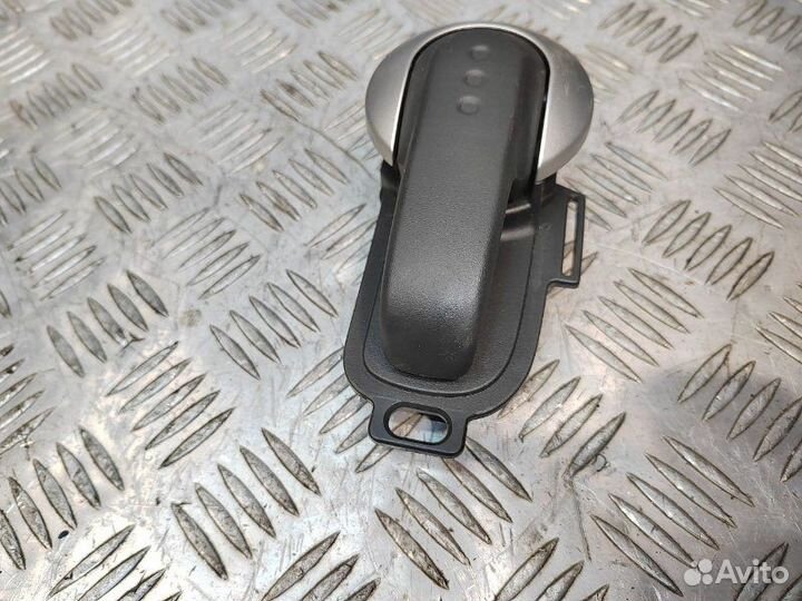 Ручка двери задняя правая Nissan Note 1.6 HR16DE