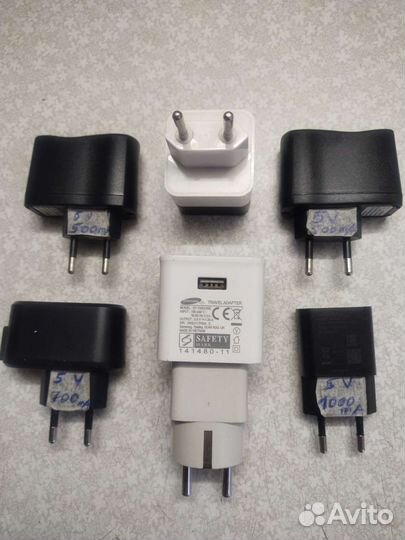 Провода для зарядки телефонов и блоки питания