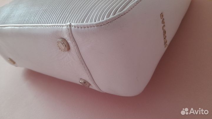 Сумкасумка Bvlgari натуральная кожа