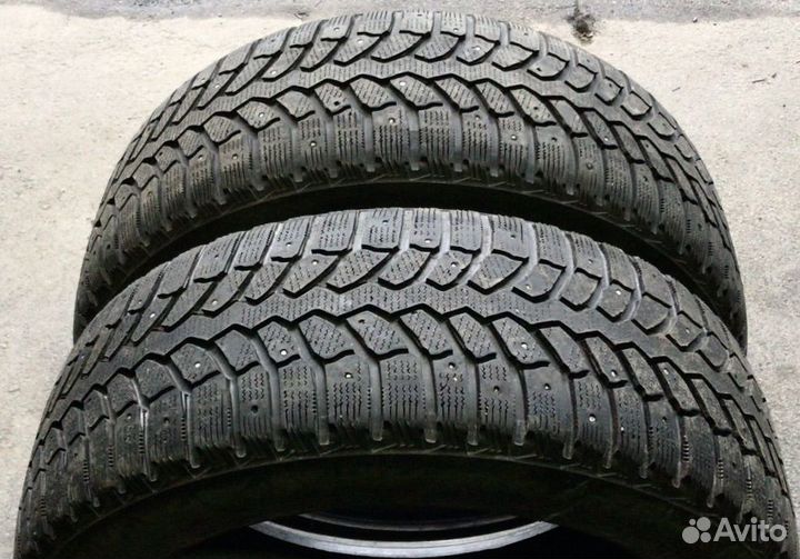 Bridgestone Blizzak Spike-01 235/55 R18