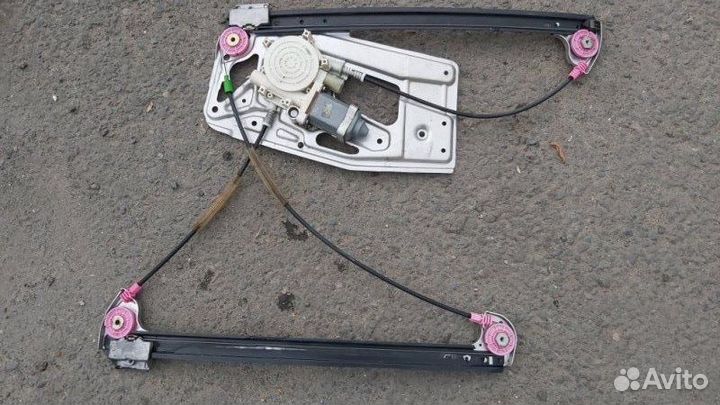 Стеклоподъемник передний правый Bmw 520I E39