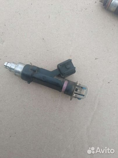 Топливная форсунка Mazda 6 GH