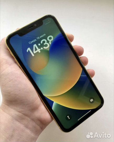 iPhone 11 64gb Yellow