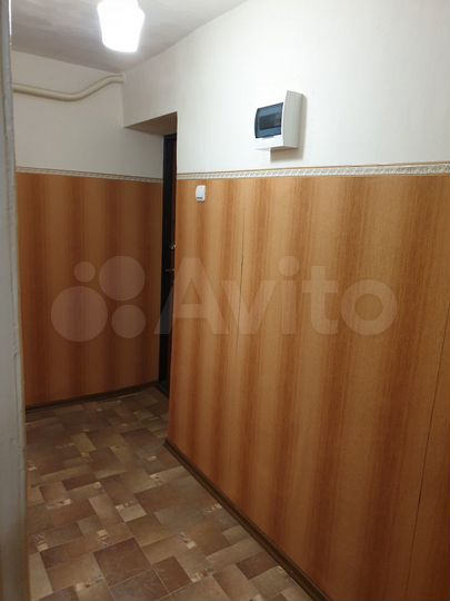 2-к. квартира, 44 м², 1/3 эт.