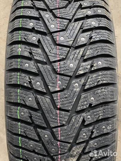 Hankook Winter I'Pike RS2 W429 235/45 R18 98T