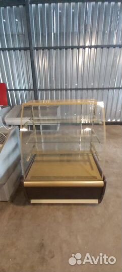 Холодильная витрина