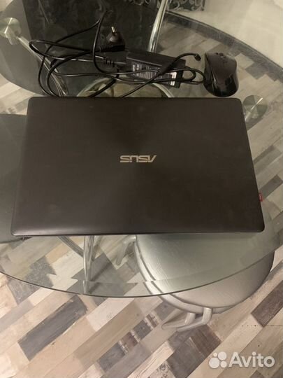 Ноубтук asus X550V