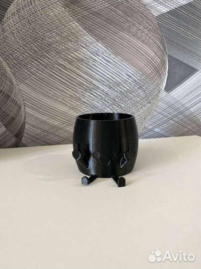 Кашпо горшок для цветов