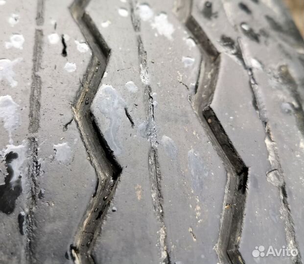 Одна грузовая Bridgestone RD613 195/70 R15C