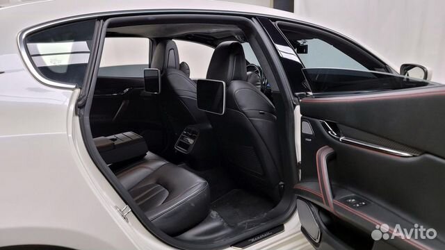 Maserati Quattroporte 3.0 AT, 2018, 43 634 км объявление продам