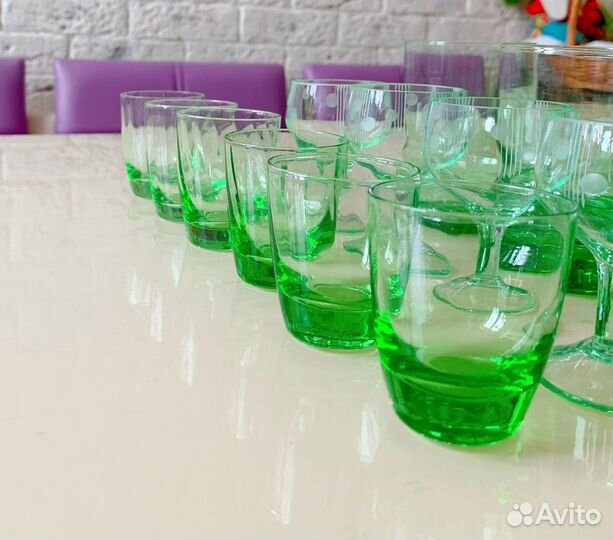 Зеленое стекло СССР фужеры рюмки стопки