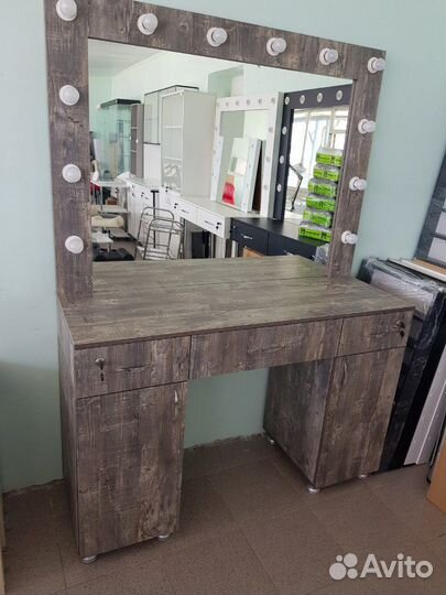 Стол Визажиста GL