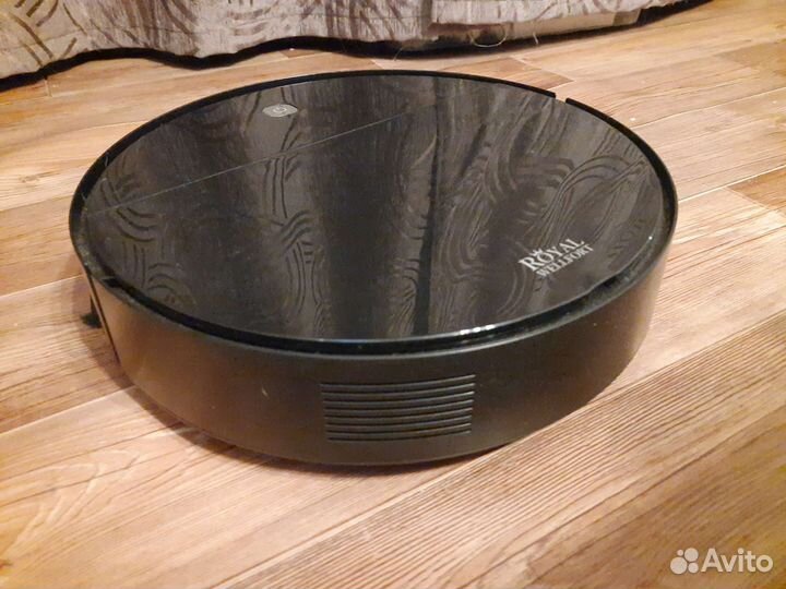 Робот пылесос