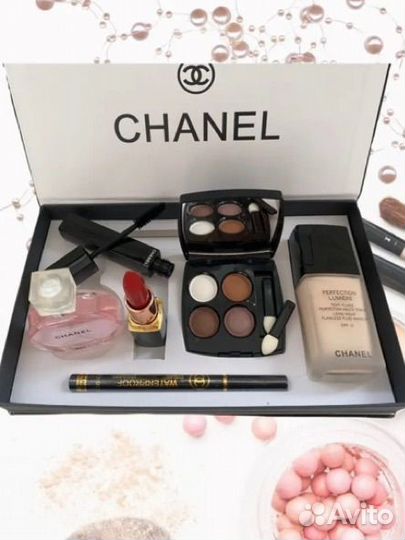 Подарочный набор косметики