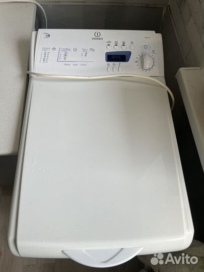 Стиральная машина с вертикальной загрузкой