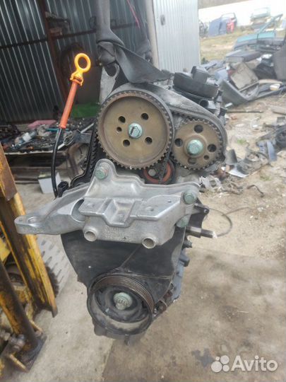 Двигатель Volkswagen Golf MK4 1.6 BCB 2001