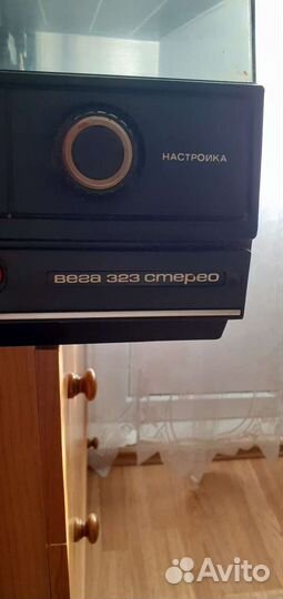 Виниловый проигрыватель, времён СССР