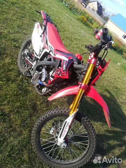 Эндуро мотоцикл CRZ-300