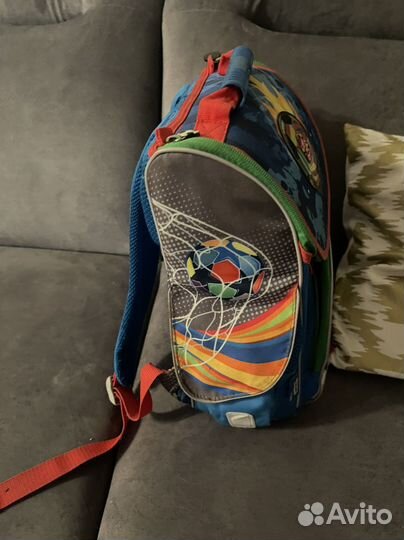 Школьный рюкзак