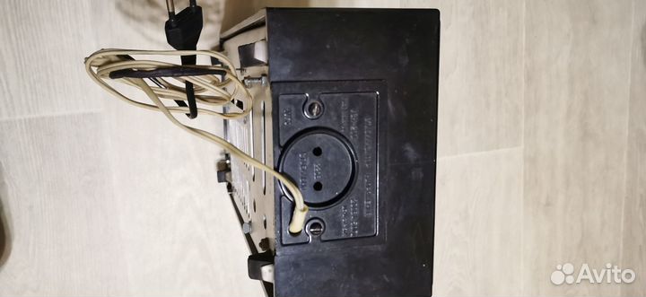 Стабилизатор ретро