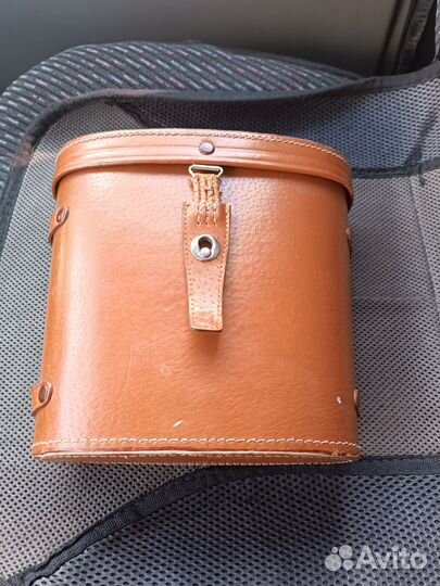 Бинокль с кофром иностранный