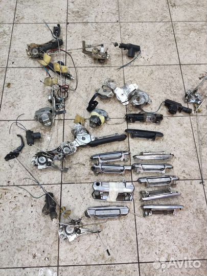 Бархотки дверей. Нива 21214.213.2131