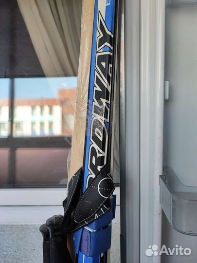 Беговые лыжи