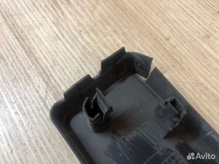 Накладка бампера передняя Toyota Camry V70 2017