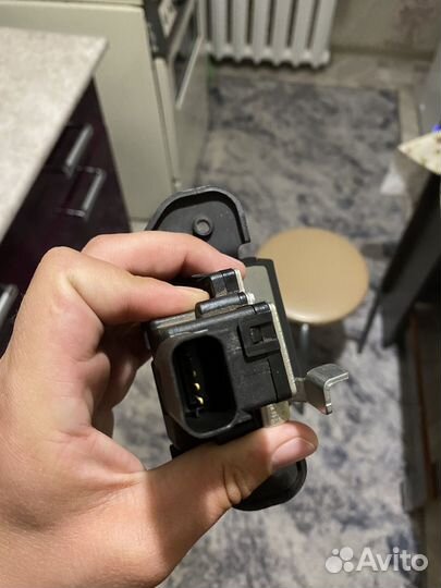 Замок багажника kia rio x line