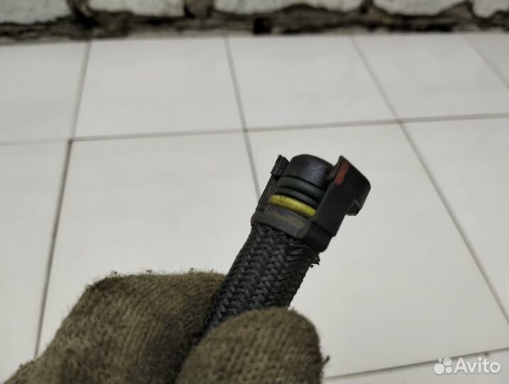 Трубка вакуумная BMW 5 F10