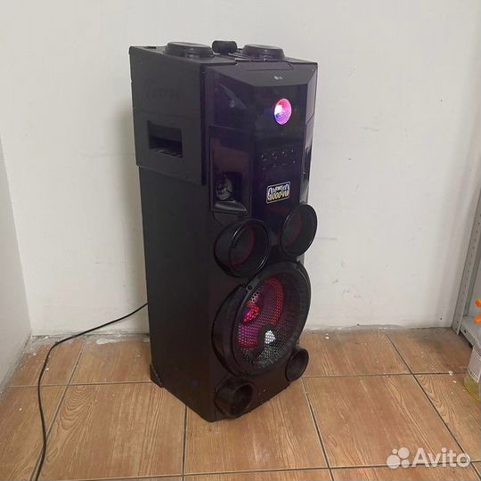 Портативная колонка LG OM7560 (7423)