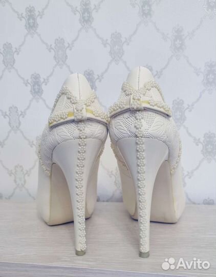 Обувь туфли 37 38 размер