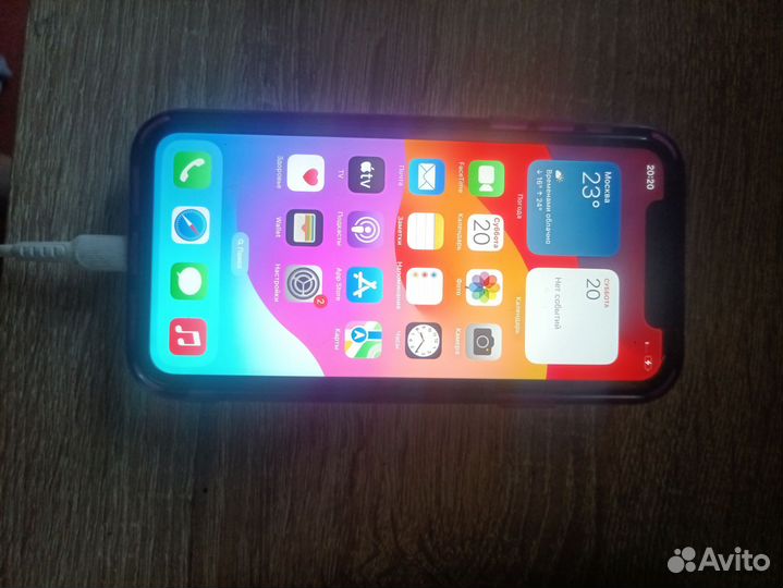 iPhone 11, 64 ГБ